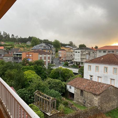 Encantador Apartamento En El Corazon De La Costa Da Morte Baio  Bagian luar foto