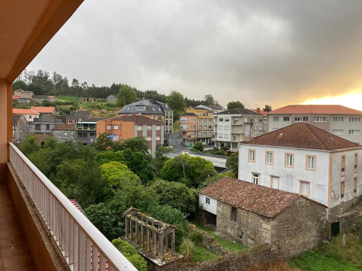 Encantador Apartamento En El Corazon De La Costa Da Morte Baio  Bagian luar foto